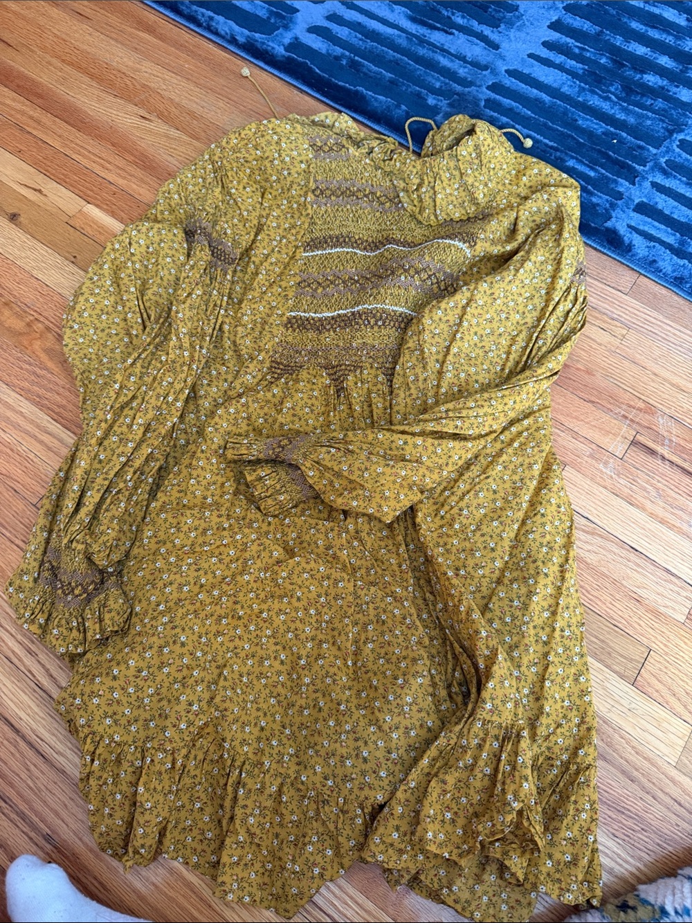 Doen Mustard Floral Peasant Dress with Smocked Yoke - Picture 3 of 6